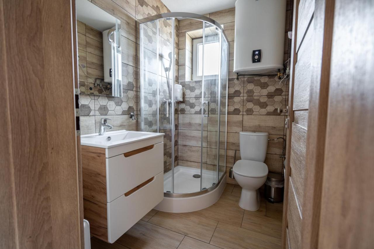 Bešeňová Apartmany Janka + Camp מראה חיצוני תמונה