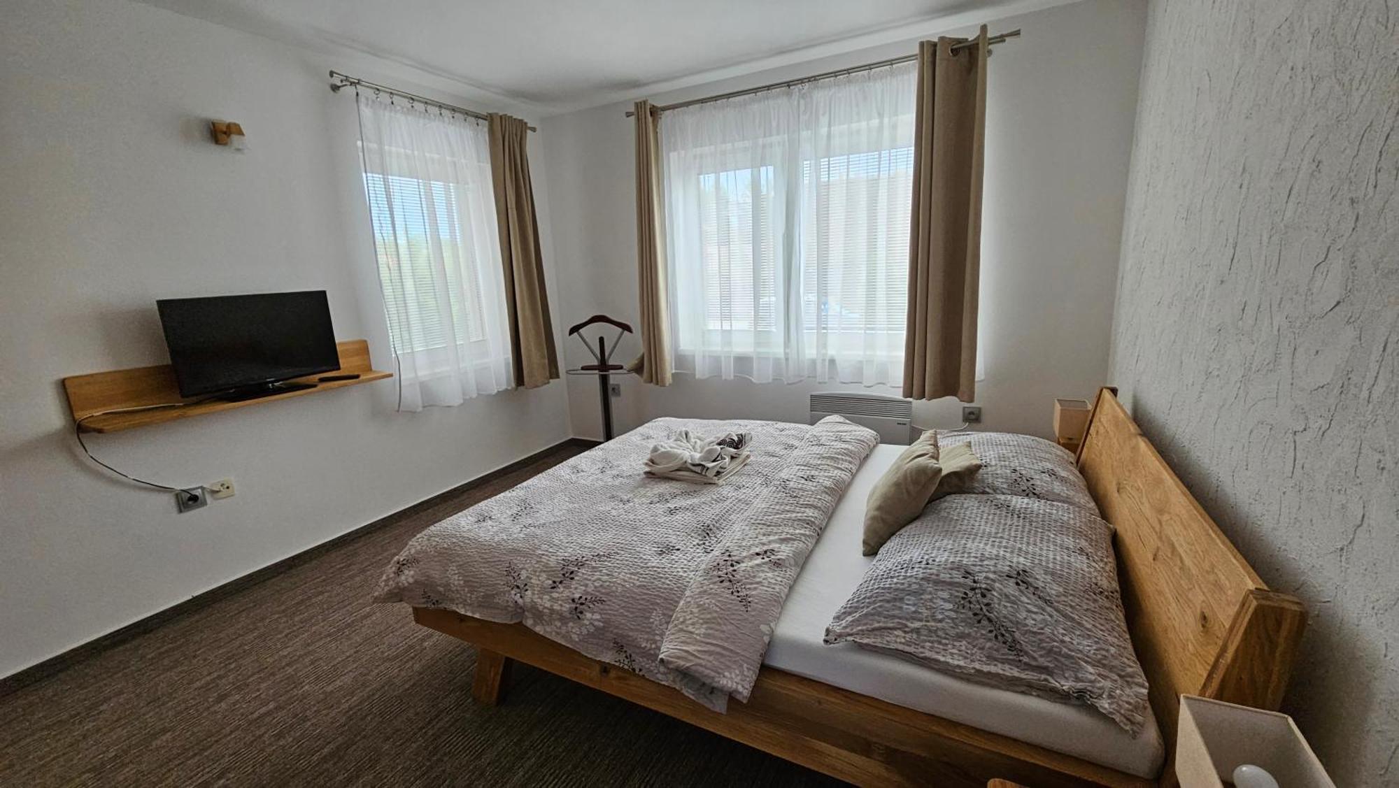 Bešeňová Apartmany Janka + Camp מראה חיצוני תמונה