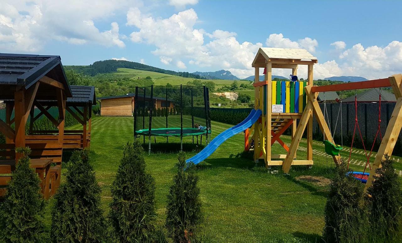 Bešeňová Apartmany Janka + Camp מראה חיצוני תמונה